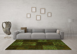 Machine Washable Patchwork Green Transitional Area Rugs in a Living Room,, wshcon1447grn