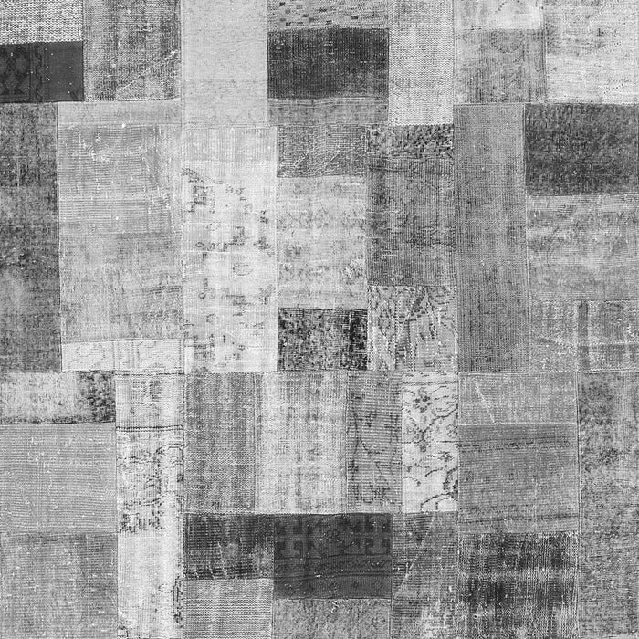Serging Thickness of Machine Washable Patchwork Gray Transitional Rug, wshcon1451gry