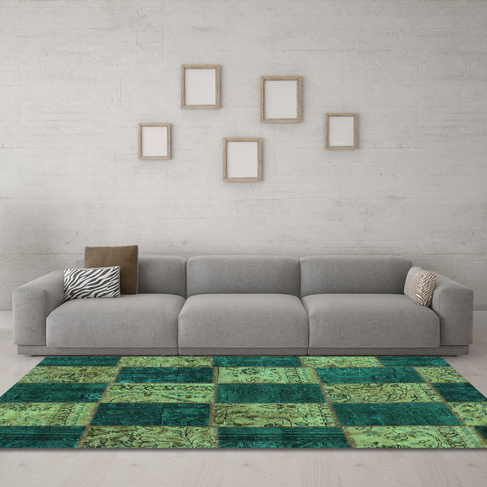 Machine Washable Patchwork Turquoise Transitional Area Rugs in a Living Room,, wshcon1455turq