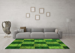 Machine Washable Patchwork Green Transitional Area Rugs in a Living Room,, wshcon1455grn