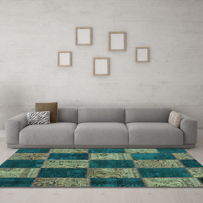Machine Washable Patchwork Light Blue Transitional Rug in a Living Room, wshcon1455lblu