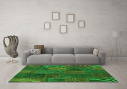 Machine Washable Patchwork Green Transitional Area Rugs in a Living Room,, wshcon1456grn