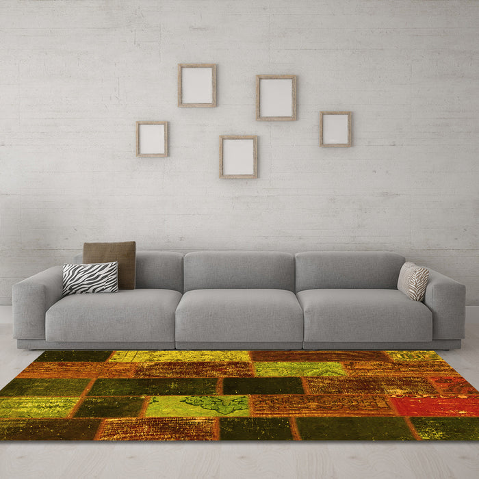 Machine Washable Patchwork Yellow Transitional Rug in a Living Room, wshcon1457yw