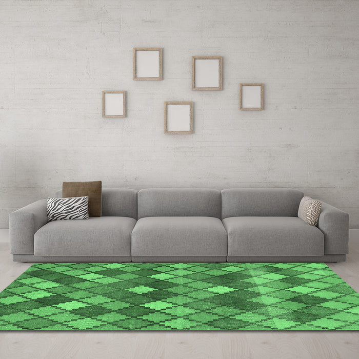 Machine Washable Abstract Emerald Green Contemporary Area Rugs in a Living Room,, wshcon1459emgrn