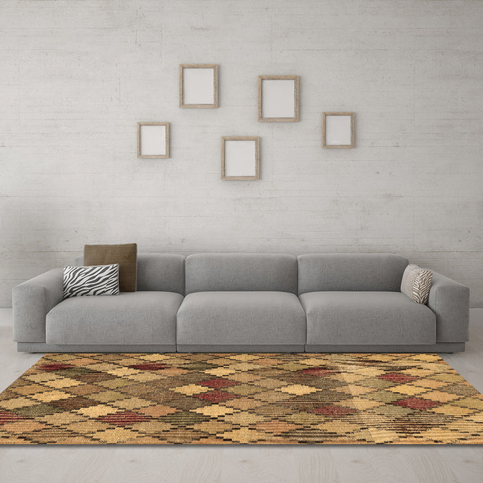 Machine Washable Abstract Brown Contemporary Rug in a Living Room,, wshcon1459brn