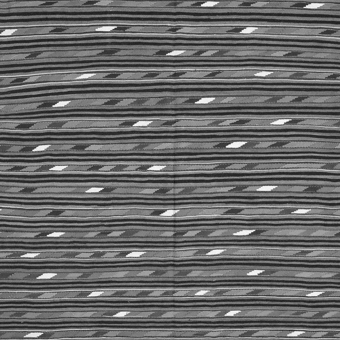 Serging Thickness of Machine Washable Oriental Gray Traditional Rug, wshcon145gry