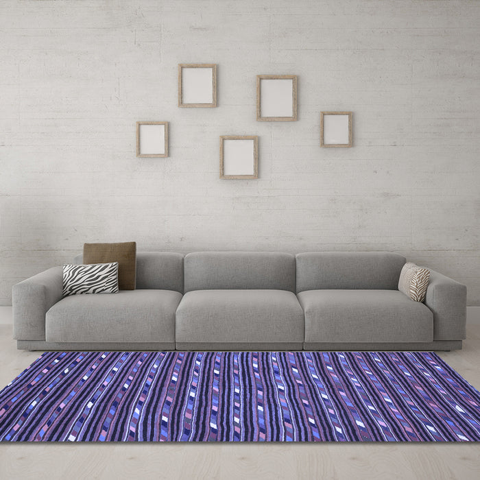 Machine Washable Oriental Blue Traditional Rug in a Living Room, wshcon145blu