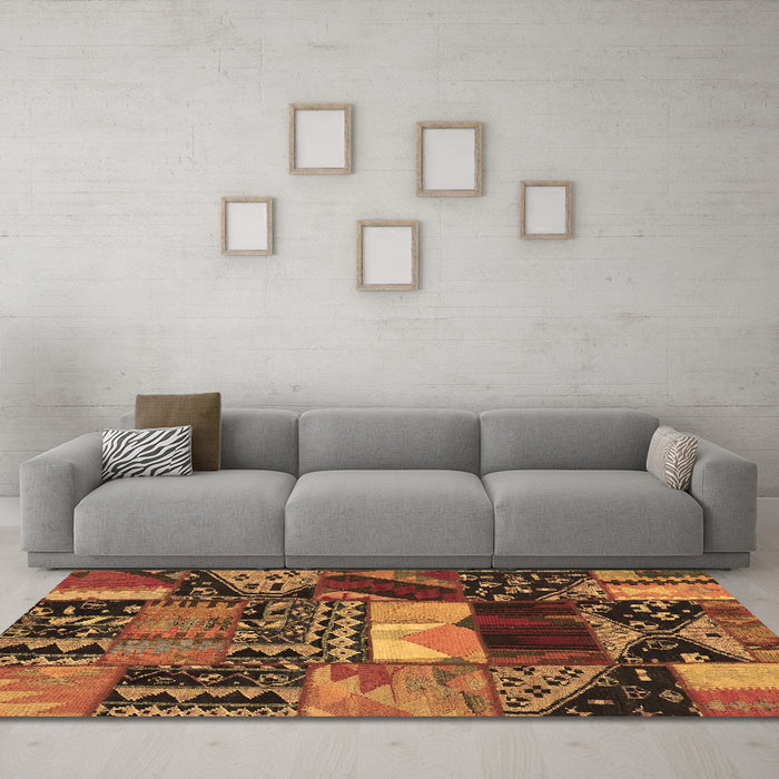 Machine Washable Patchwork Brown Transitional Rug in a Living Room,, wshcon1461brn