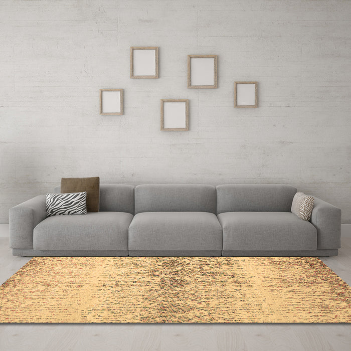 Machine Washable Abstract Brown Contemporary Rug in a Living Room,, wshcon1469brn