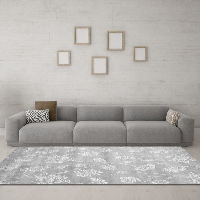 Machine Washable Abstract Gray Contemporary Rug in a Living Room,, wshcon1471gry