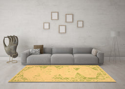 Machine Washable Abstract Brown Contemporary Rug in a Living Room,, wshcon147brn