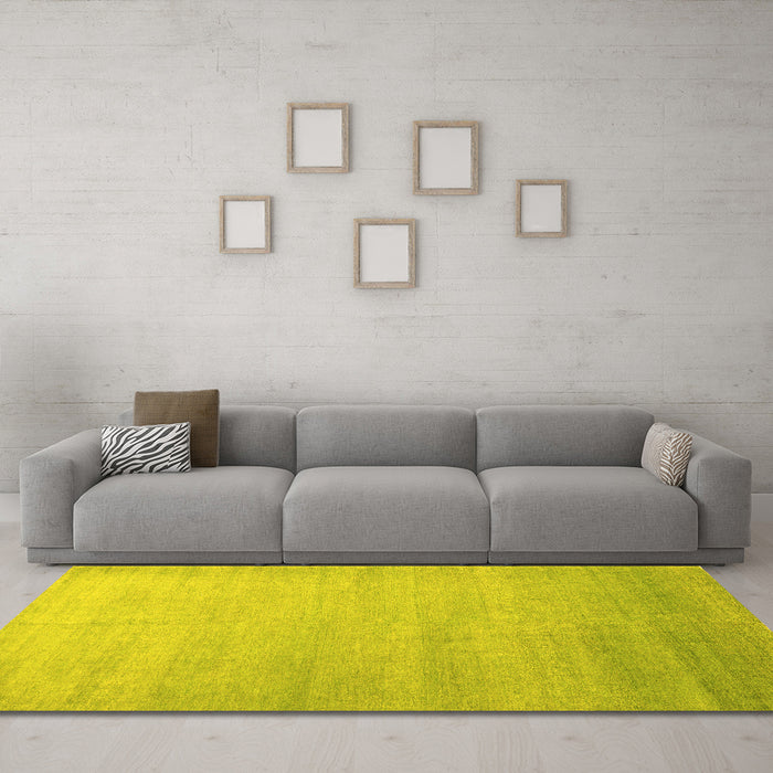 Machine Washable Abstract Yellow Contemporary Rug in a Living Room, wshcon1482yw