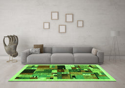 Machine Washable Abstract Green Contemporary Area Rugs in a Living Room,, wshcon1494grn