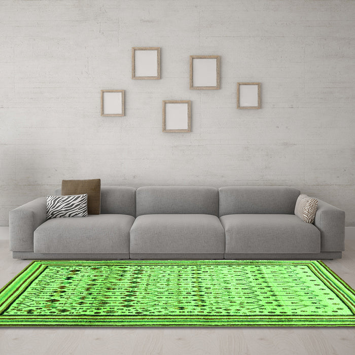 Machine Washable Abstract Green Contemporary Area Rugs in a Living Room,, wshcon1502grn