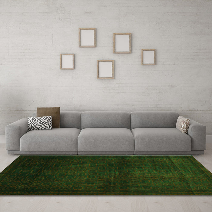 Machine Washable Abstract Green Contemporary Area Rugs in a Living Room,, wshcon1503grn