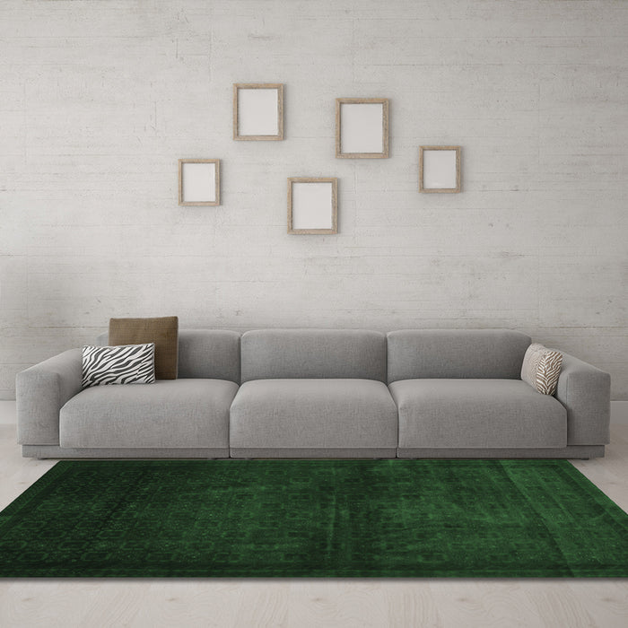 Machine Washable Abstract Emerald Green Contemporary Area Rugs in a Living Room,, wshcon1503emgrn