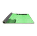 Sideview of Solid Emerald Green Modern Rug, con1510emgrn