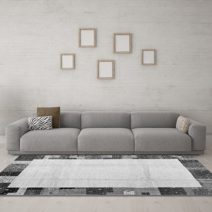 Machine Washable Solid Gray Modern Rug in a Living Room,, wshcon1513gry