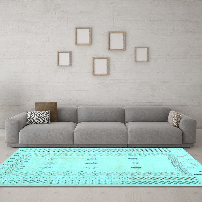Machine Washable Solid Light Blue Modern Rug in a Living Room, wshcon1516lblu