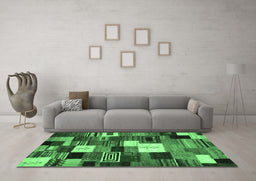 Machine Washable Abstract Emerald Green Contemporary Area Rugs in a Living Room,, wshcon1519emgrn