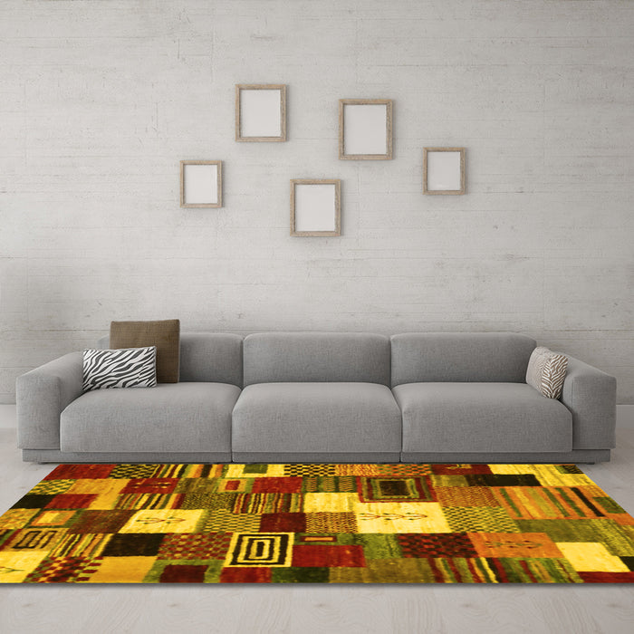 Machine Washable Abstract Yellow Contemporary Rug in a Living Room, wshcon1519yw