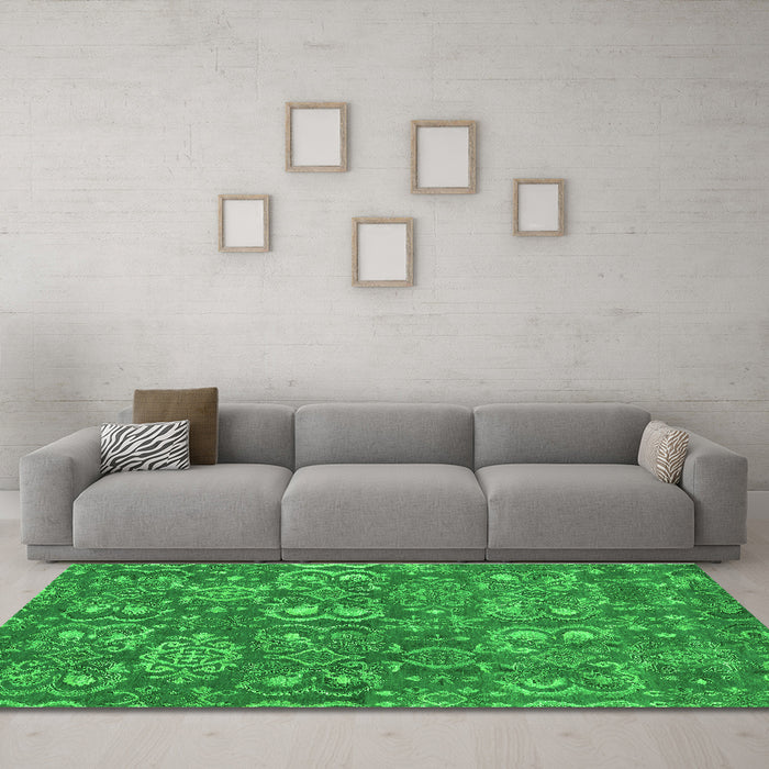 Machine Washable Abstract Green Contemporary Area Rugs in a Living Room,, wshcon1530grn