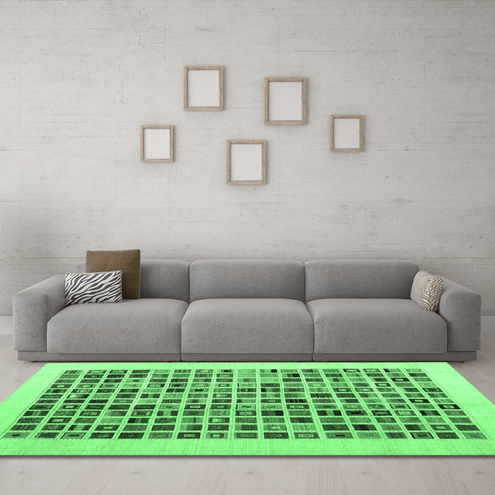 Machine Washable Abstract Emerald Green Contemporary Area Rugs in a Living Room,, wshcon1531emgrn