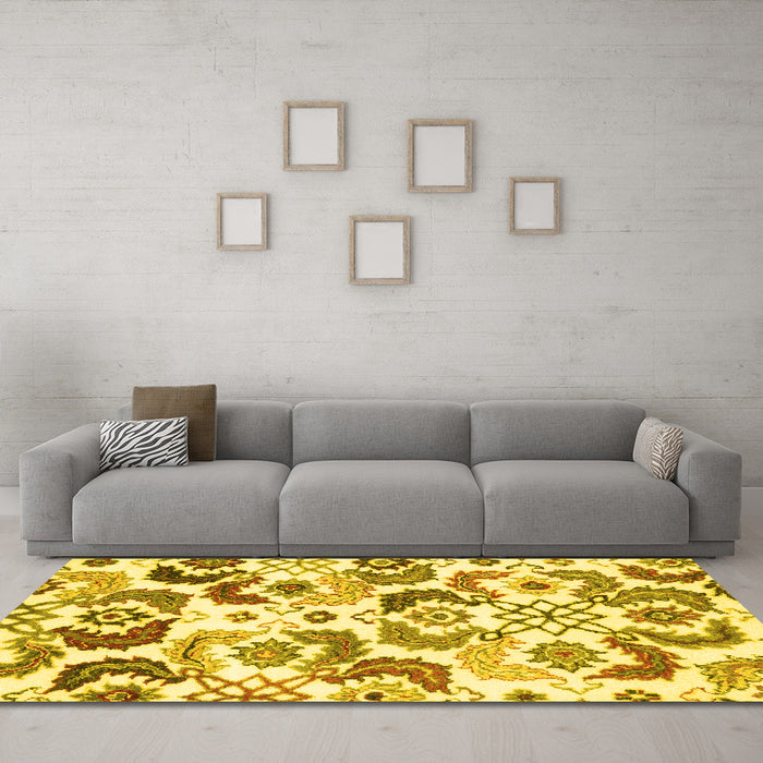 Machine Washable Abstract Yellow Contemporary Rug in a Living Room, wshcon1535yw