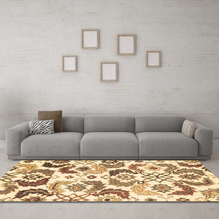 Machine Washable Abstract Brown Contemporary Rug in a Living Room,, wshcon1535brn