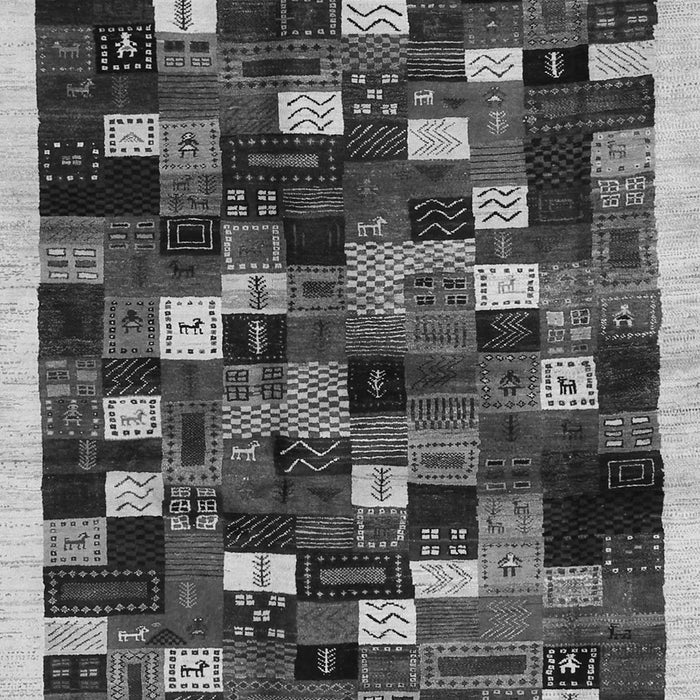 Serging Thickness of Machine Washable Abstract Gray Contemporary Rug, wshcon1539gry