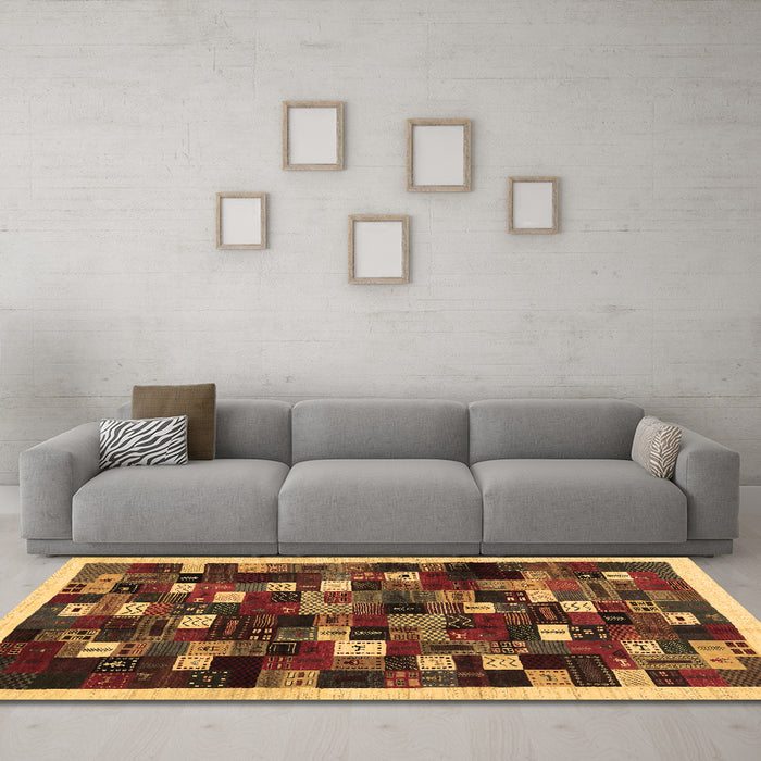 Machine Washable Abstract Brown Contemporary Rug in a Living Room,, wshcon1539brn