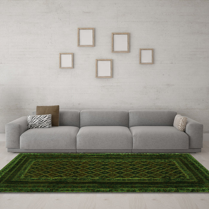 Machine Washable Abstract Green Contemporary Area Rugs in a Living Room,, wshcon1541grn