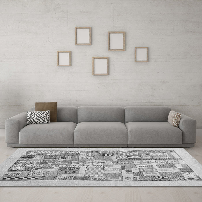 Machine Washable Abstract Gray Contemporary Rug in a Living Room,, wshcon1542gry