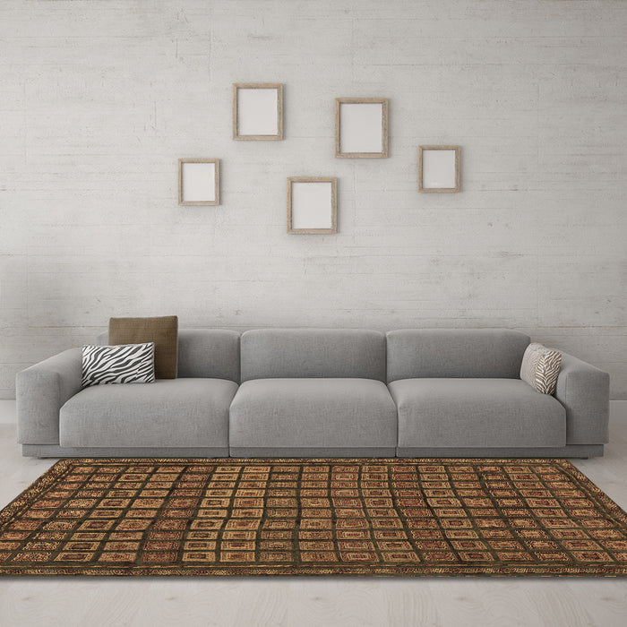 Machine Washable Abstract Brown Contemporary Rug in a Living Room,, wshcon1544brn