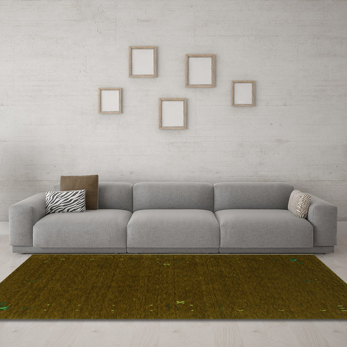 Machine Washable Abstract Green Contemporary Area Rugs in a Living Room,, wshcon154grn