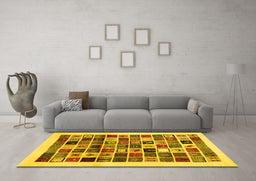 Machine Washable Abstract Yellow Contemporary Rug in a Living Room, wshcon1560yw