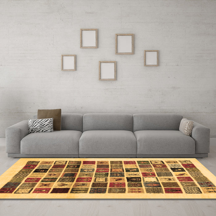 Machine Washable Abstract Brown Contemporary Rug in a Living Room,, wshcon1560brn