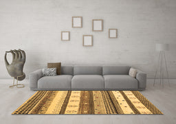 Machine Washable Abstract Brown Contemporary Rug in a Living Room,, wshcon1566brn