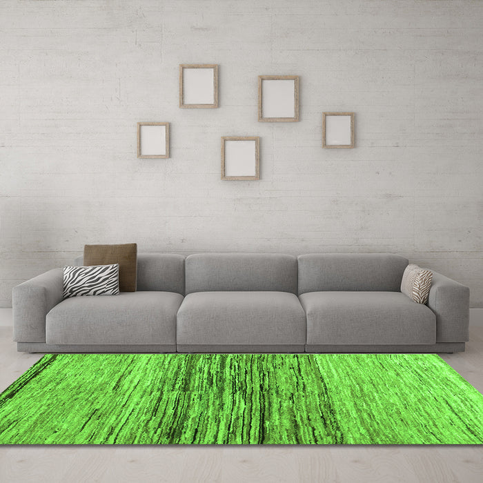 Machine Washable Abstract Green Contemporary Area Rugs in a Living Room,, wshcon1570grn