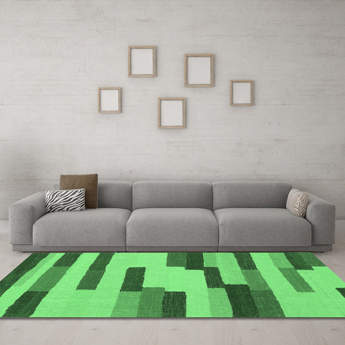 Machine Washable Abstract Emerald Green Contemporary Area Rugs in a Living Room,, wshcon1576emgrn