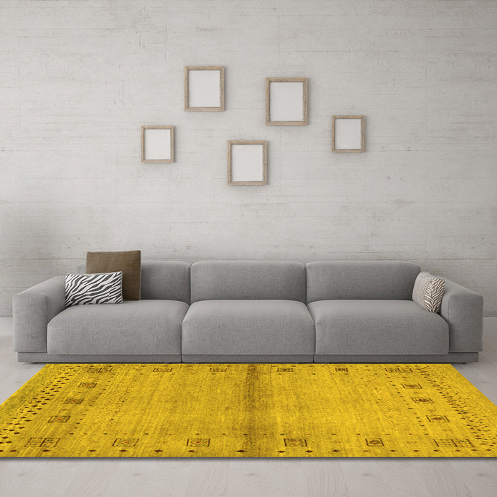 Machine Washable Abstract Yellow Contemporary Rug in a Living Room, wshcon1578yw
