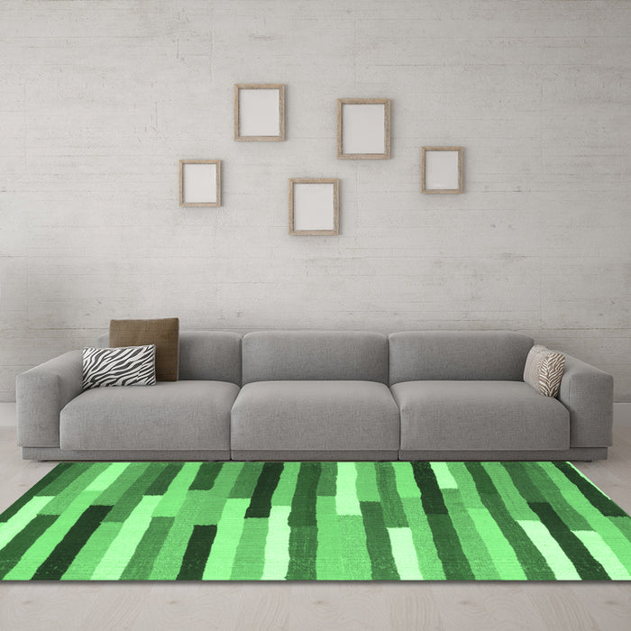 Machine Washable Abstract Emerald Green Contemporary Area Rugs in a Living Room,, wshcon1579emgrn