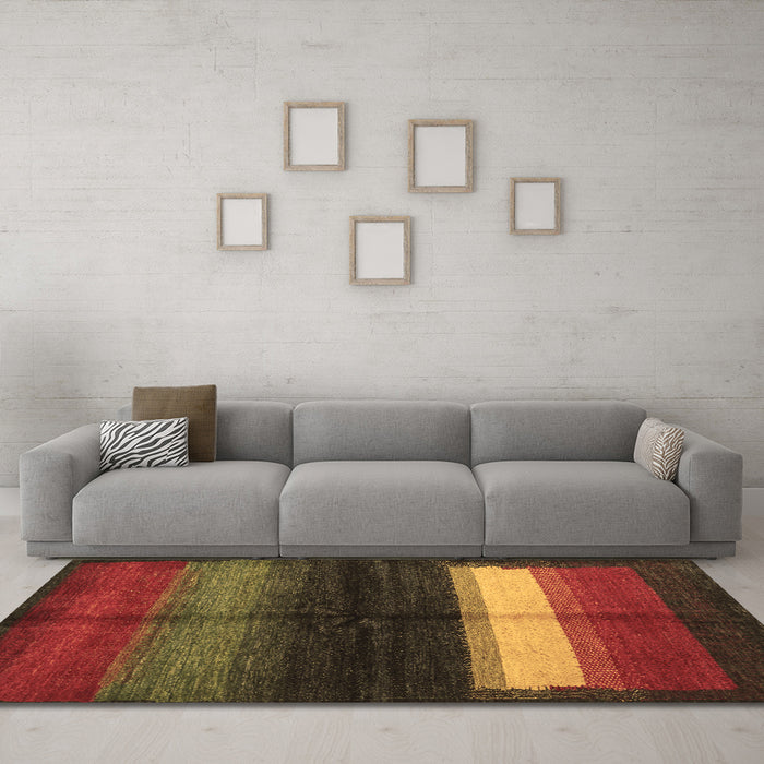 Machine Washable Abstract Brown Contemporary Rug in a Living Room,, wshcon1586brn