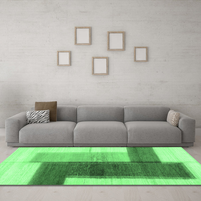 Machine Washable Abstract Emerald Green Contemporary Area Rugs in a Living Room,, wshcon1587emgrn