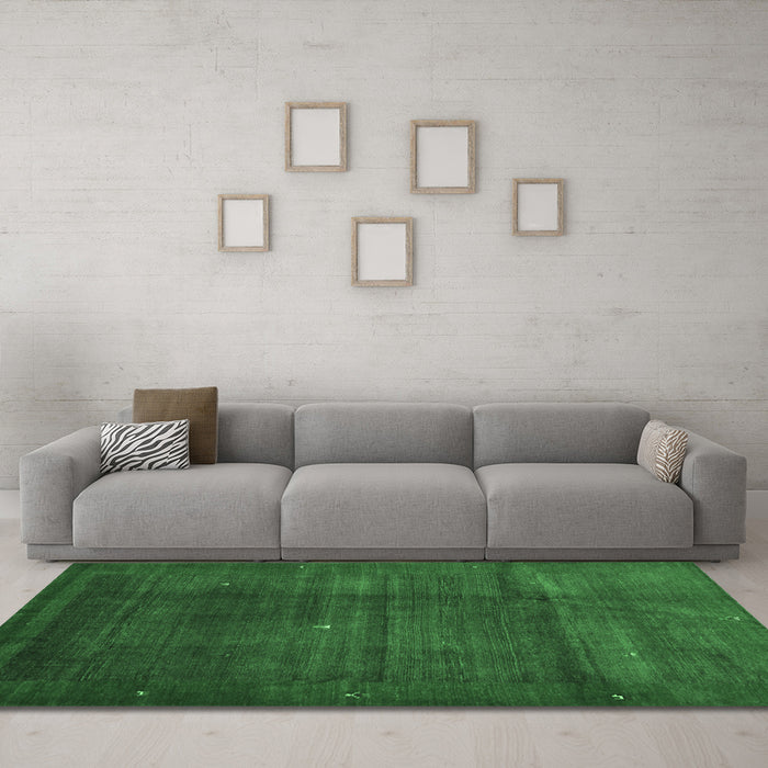 Machine Washable Abstract Emerald Green Contemporary Area Rugs in a Living Room,, wshcon1592emgrn