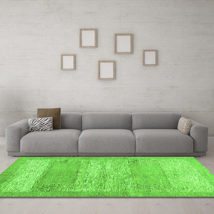 Machine Washable Abstract Green Contemporary Area Rugs in a Living Room,, wshcon1595grn