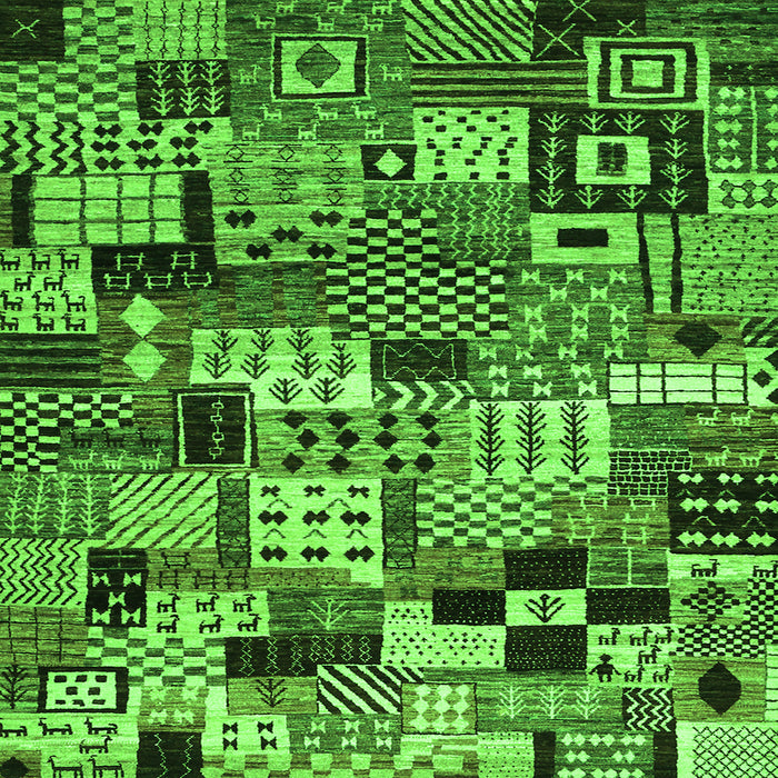 Serging Thickness of Abstract Green Contemporary Rug, con1598grn