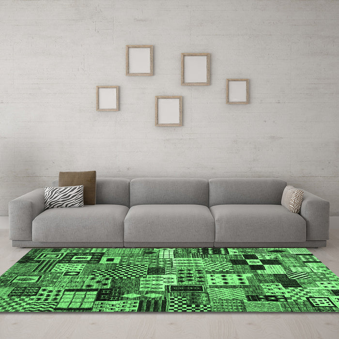 Machine Washable Abstract Emerald Green Contemporary Area Rugs in a Living Room,, wshcon1598emgrn