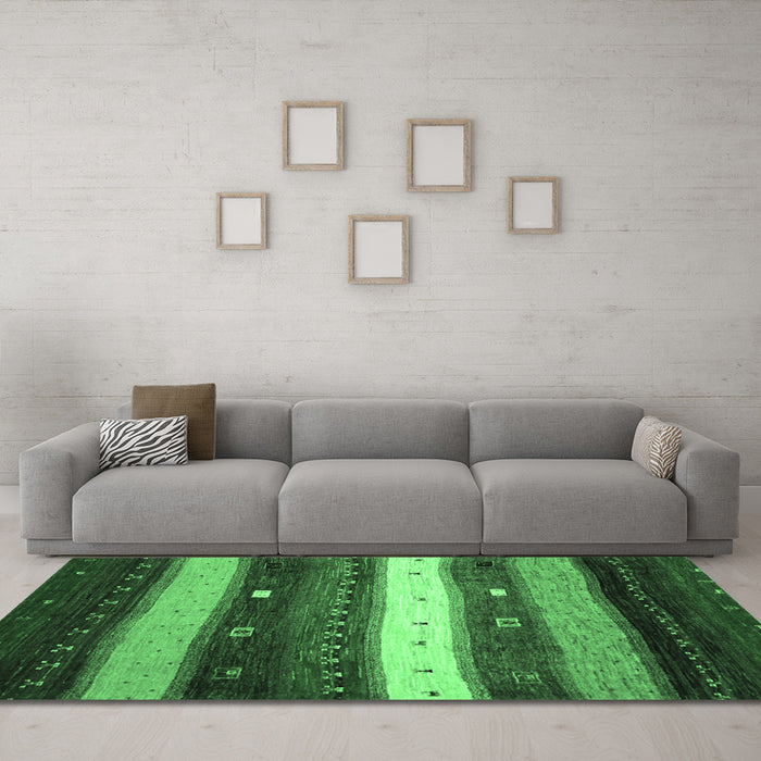 Machine Washable Abstract Emerald Green Contemporary Area Rugs in a Living Room,, wshcon1601emgrn