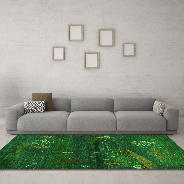 Machine Washable Abstract Green Contemporary Area Rugs in a Living Room,, wshcon1604grn